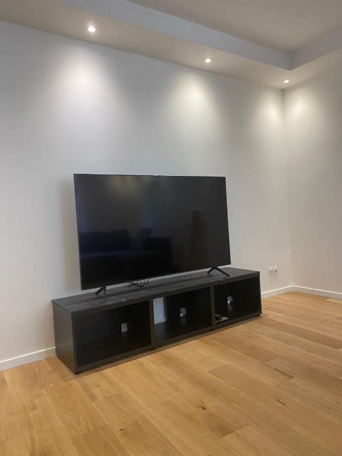 Super Appartement Refait A Neuf Beaucoup De Charme Boulogne-Billancourt Exterior photo