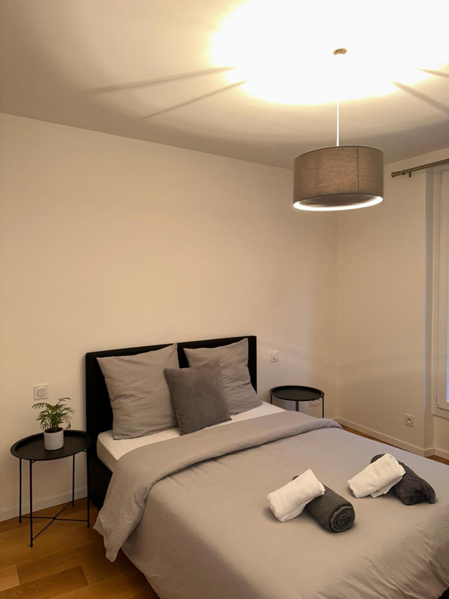 Super Appartement Refait A Neuf Beaucoup De Charme Boulogne-Billancourt Exterior photo