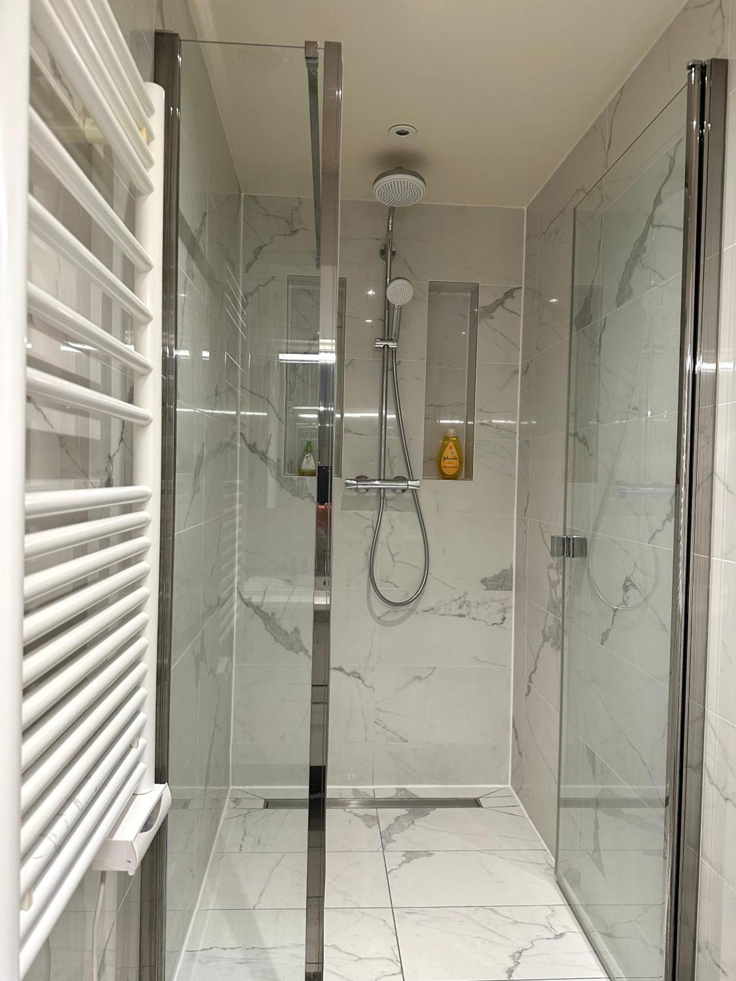 Super Appartement Refait A Neuf Beaucoup De Charme Boulogne-Billancourt Exterior photo